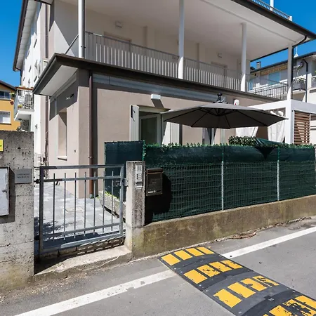 Marila Deluxe 2, Giadino Con Idromassaggio Apartment *