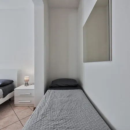 Marila Deluxe 2, Giadino Con Idromassaggio Daire *