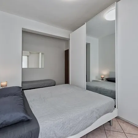 Marila Deluxe 2, Giadino Con Idromassaggio Daire